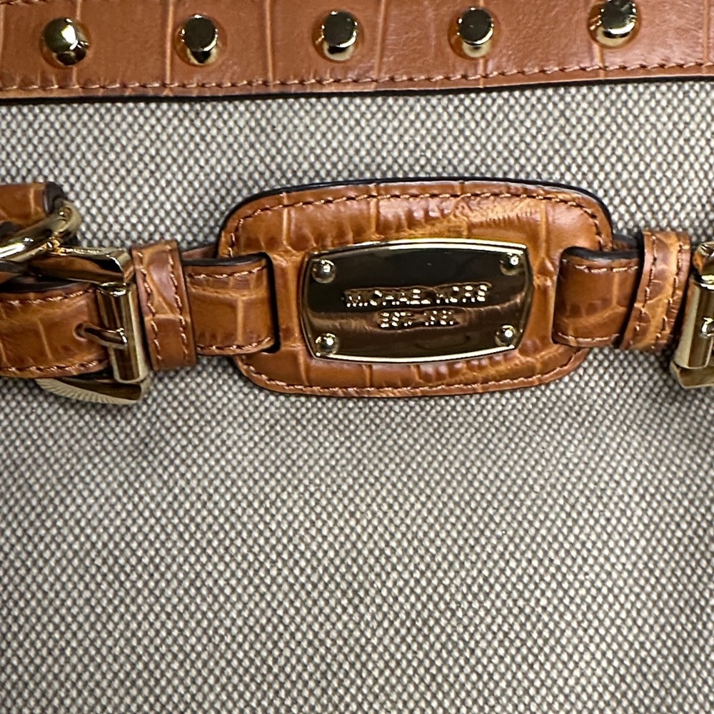 Michael Kors Brown Leather Shoulder Bag